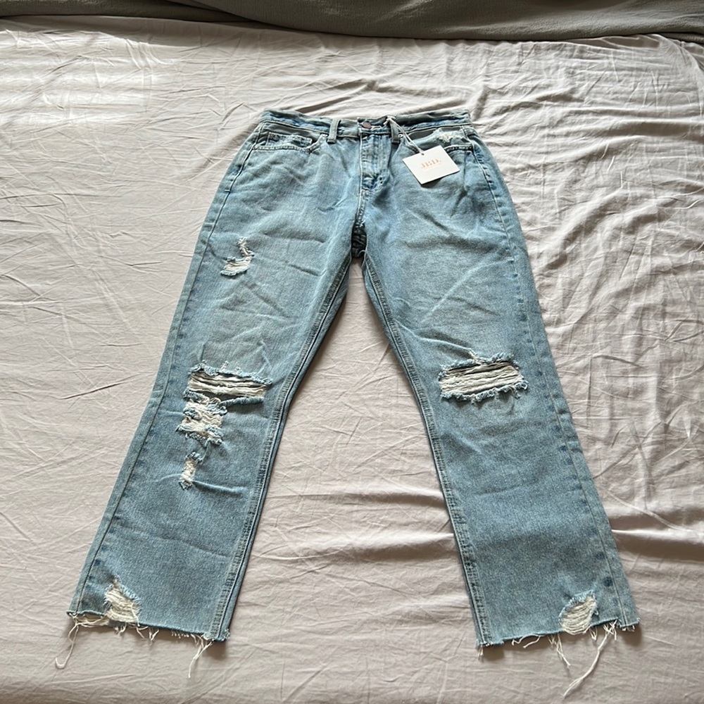 NWT JBD Distressed Jeans 27